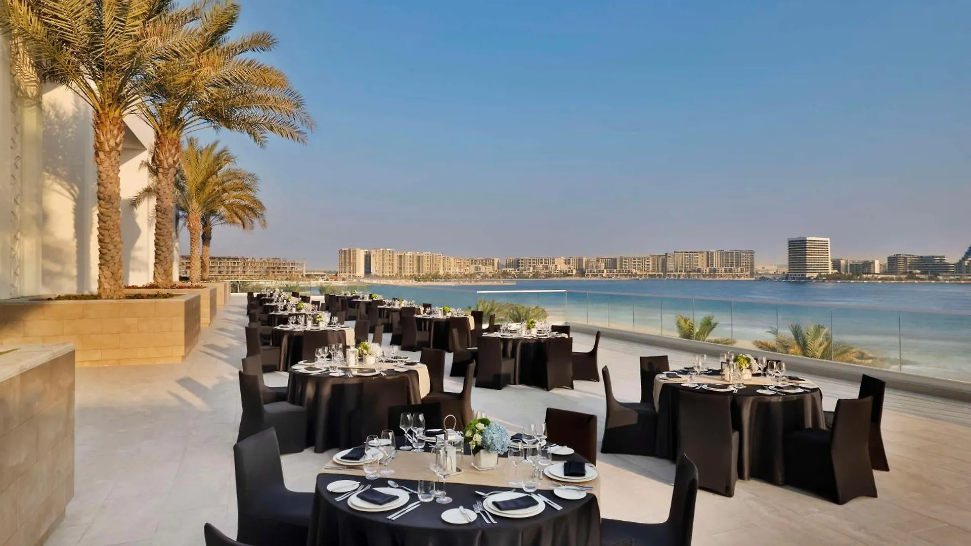 Hilton Abu Dhabi Yas Island Hotel Resort