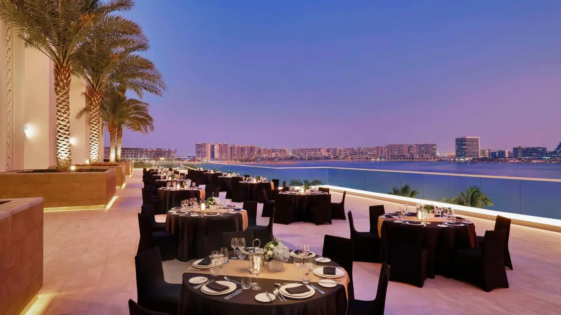 Hilton Abu Dhabi Yas Island Hotel